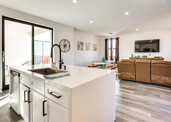 Apartamento 2 Mi To Dtwn Shops & Eats! *
